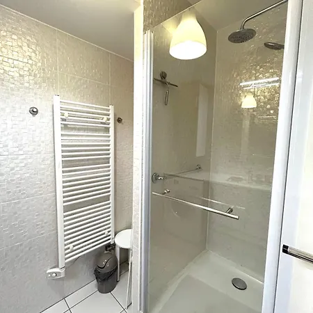 Apartament Terrasse De Grenelle *